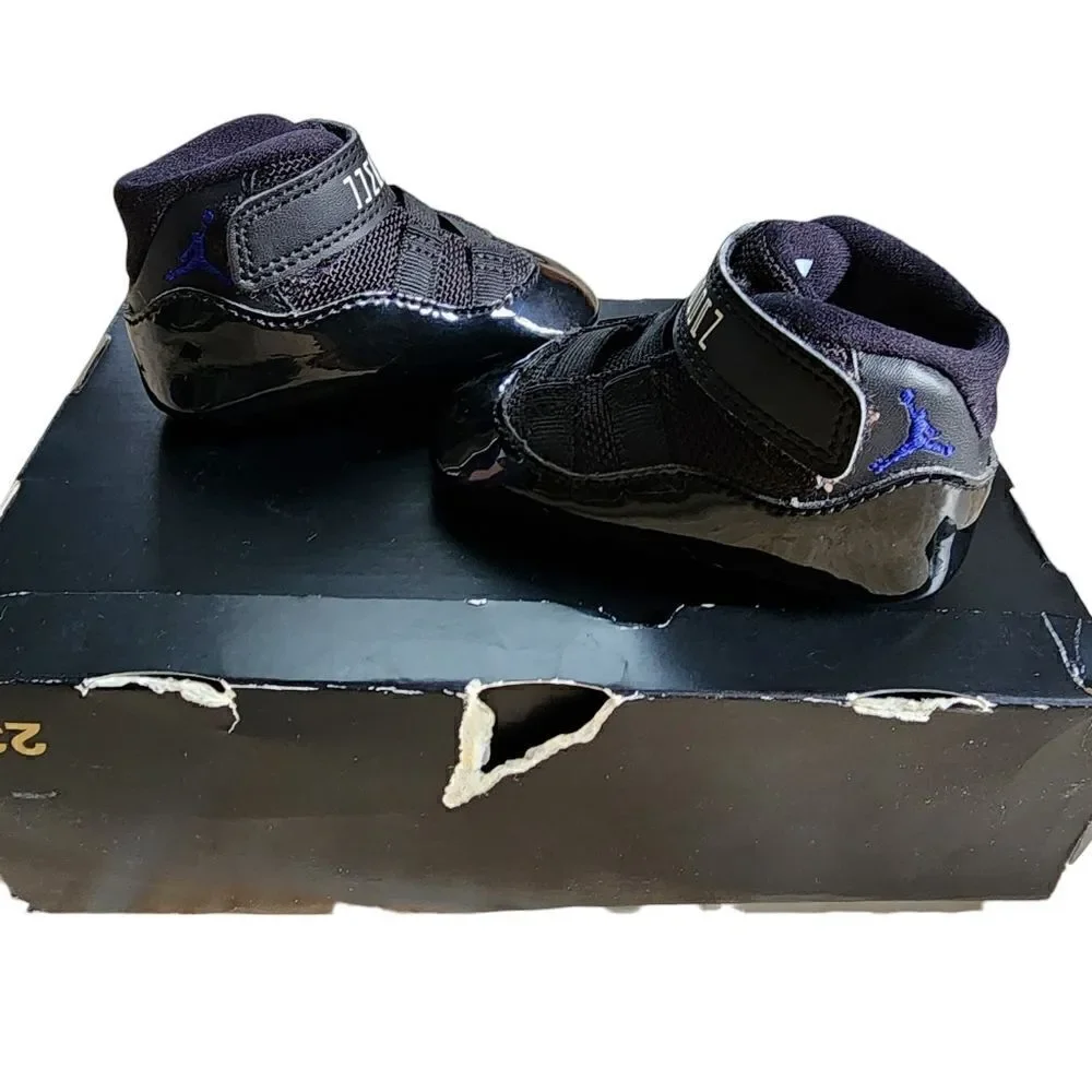 Infant Retro Jordan space jam 11's